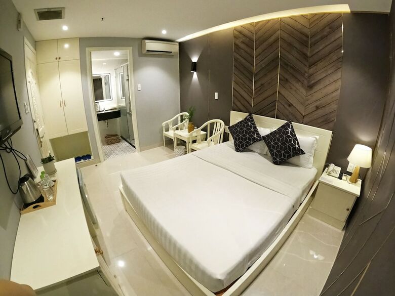 Dinh Phat Hotel