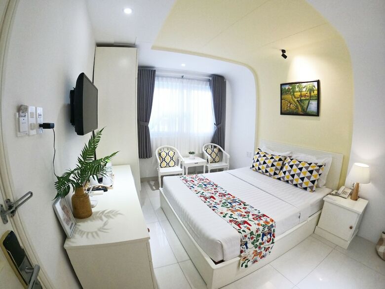 Dinh Phat Hotel