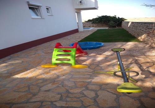 Holiday Home Dali - With Pool