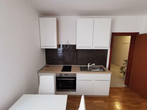 Apartment Sara