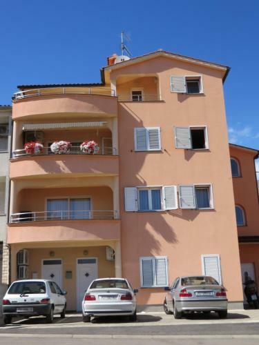Apartment Sara