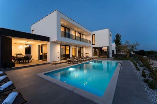 Villa Tonka