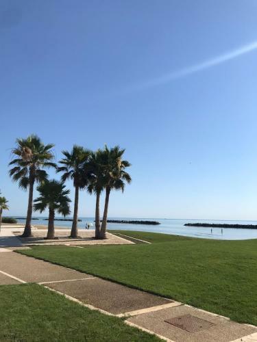 Antina Al Mare Seaside Apartament