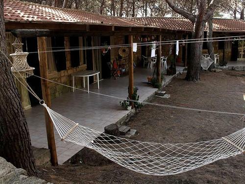 Rustic Bungalow In Isola Di Capo Rizzuto With Garden