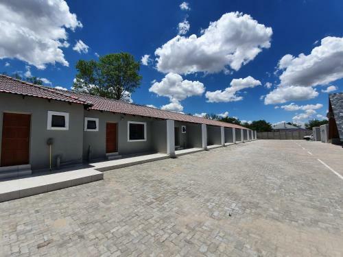 Bed & Breakfast Khayalami Hotel - Standerton