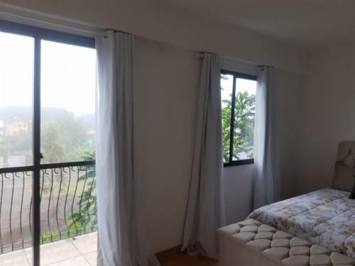 Apartamento Novo, Lindamente Decorado Com Estacionamento Inclu�do
