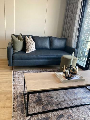Ellipse Executive Apartment - Green