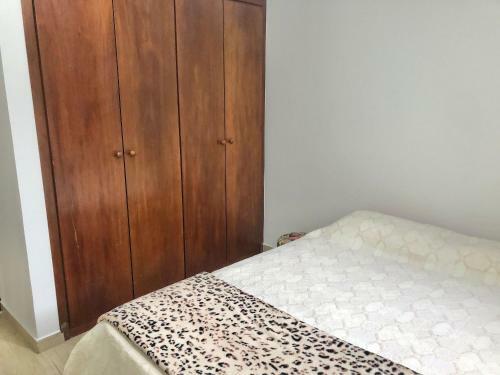 Apartamento Lindo Apto Com Varanda E Vista Para O Mar 2 Dorm