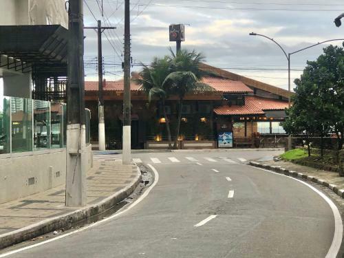 Apartamento Lindo Apto Com Varanda E Vista Para O Mar 2 Dorm