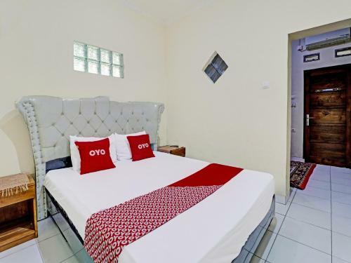 Hotel Oyo 91480 Putridapisa Syariah