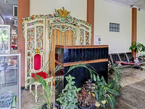 Hotel Oyo 91480 Putridapisa Syariah