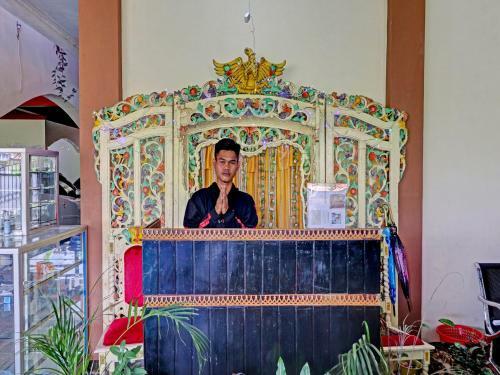 Hotel Oyo 91480 Putridapisa Syariah