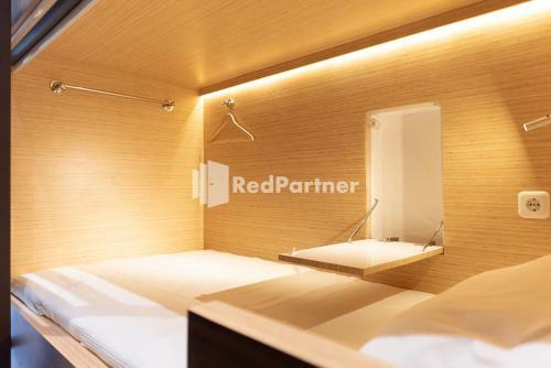 Hotel Capsule Inn Antasari Redpartner