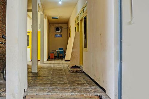 Hotel Oyo 91502 Kost Bu Lilies Syariah