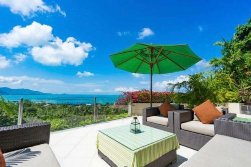 Breathtaking 6 Bedroom Seaview Villa