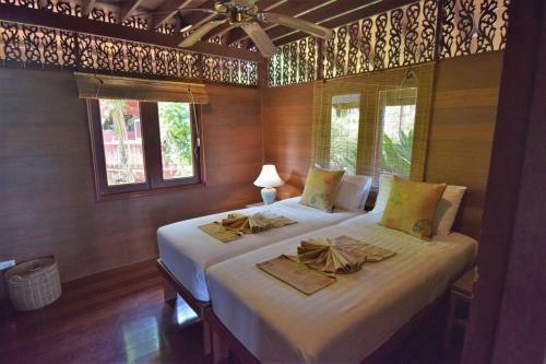 3 Bedroom Beach Front Villa 5 With 2 Pools (p3)