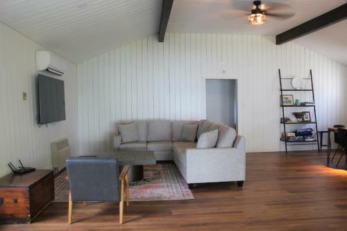 Bungalow On The Bay