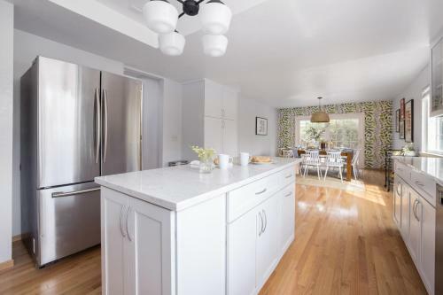 Black Oak By Avantstay Modern & Chic Santa Rosa Hideaway With Jacuzzi, Pool Table, & Fire Pit
