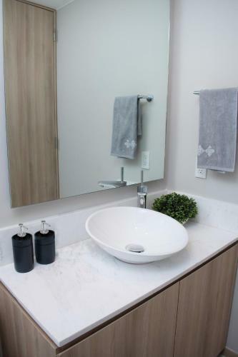 Apartamento Nuevo Y Hermoso Condo En Maritima Golf