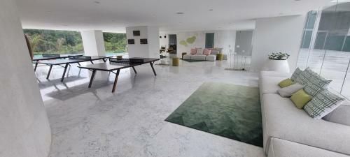 Apartamento Nuevo Y Hermoso Condo En Maritima Golf