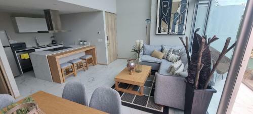 Apartamento Nuevo Y Hermoso Condo En Maritima Golf