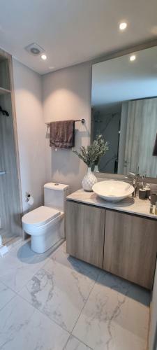 Apartamento Nuevo Y Hermoso Condo En Maritima Golf