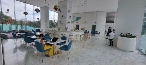 Apartamento Nuevo Y Hermoso Condo En Maritima Golf