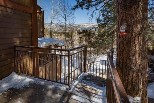 Tamarron Gambel Oak 769