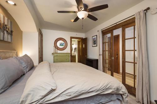 Tamarron Gambel Oak 794