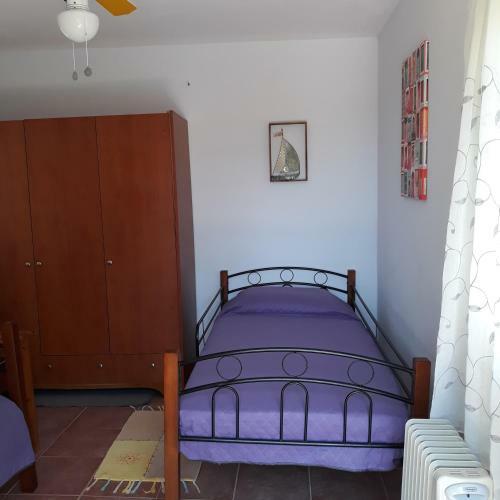Beautiful 2-bed Cottage In Chavriata Near 2 Beache