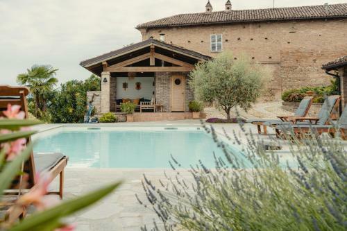 Bed & Breakfast Villa Rosmarino Langhe