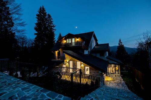 Hostal Pensiunea Tressor