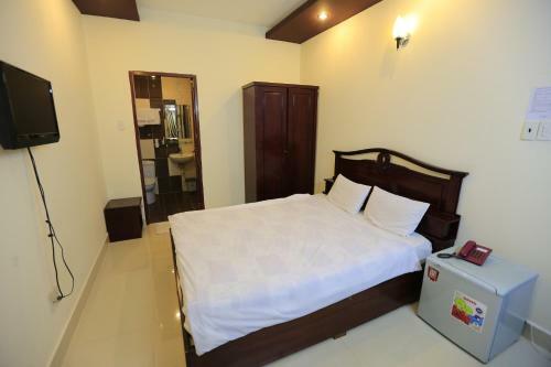 Tuan Viet Hotel