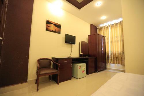 Tuan Viet Hotel