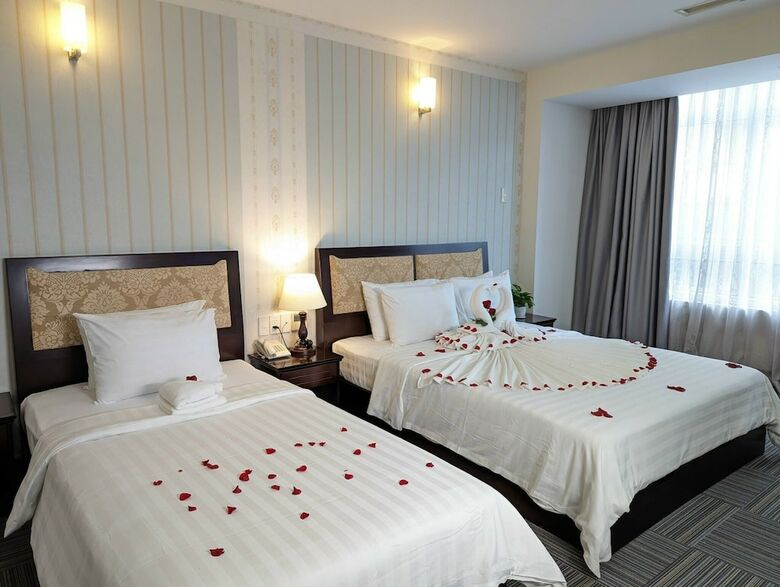 Dong Kinh A Hotel