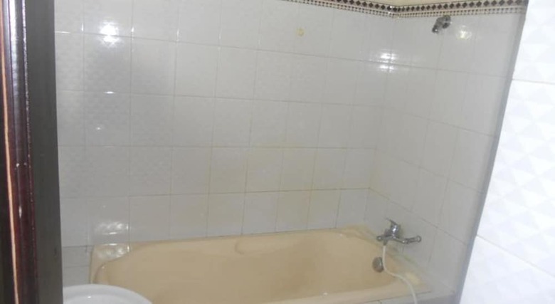 Hoa Thinh Hotel