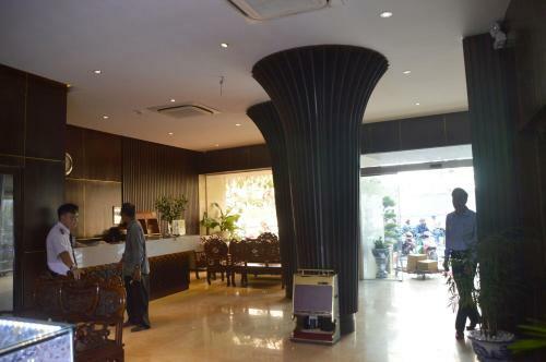Phu Tho Hotel