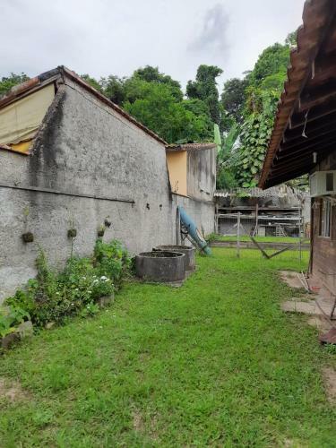 Casa De Madeira Em Condom�nio