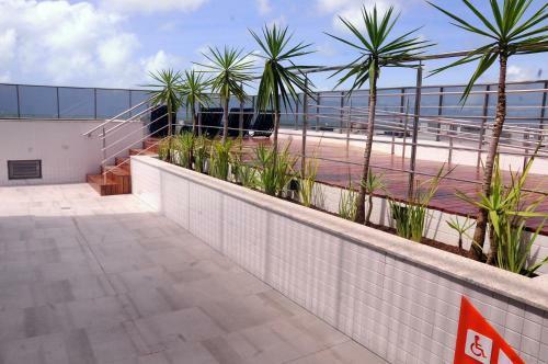 Apartamento Flat Com Wi-fi A 230 Metros Da Praia De Bessa Pb