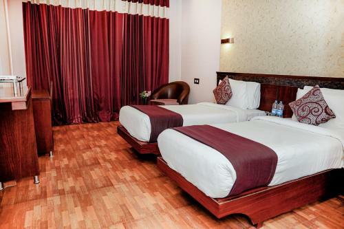 Chinmay Resort & Hotel
