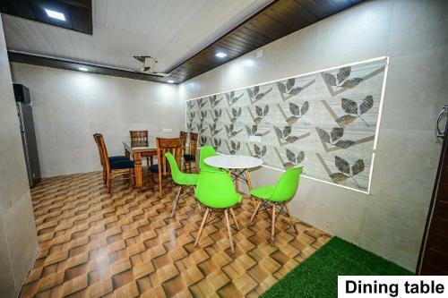 F9 Villa
