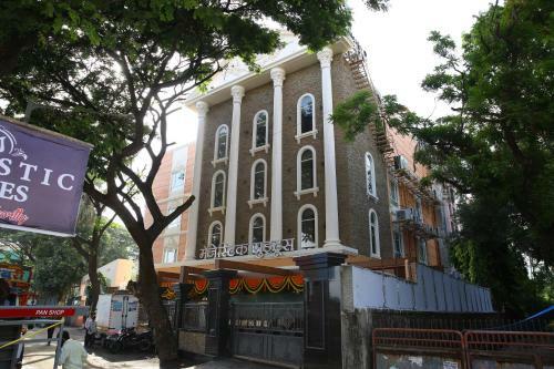 Hotel Majestic Suites