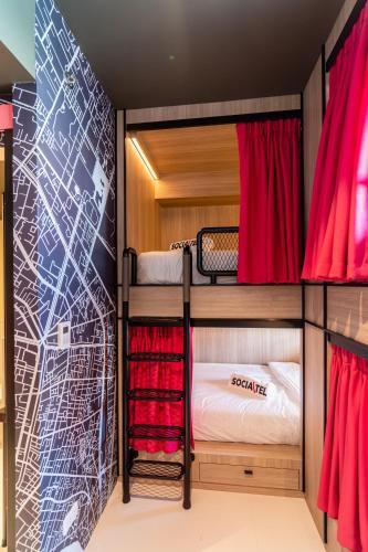 Hotel Socialtel Samui