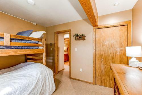 Hotel Snowmass Escape