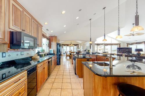 Fenwick Acres --- 37138 Ocean Park Ln