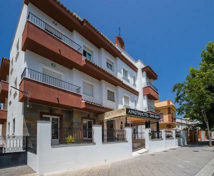 Apartahotel Do�a Reyes