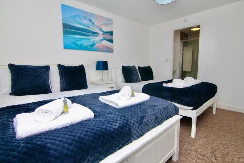 Canalview House - Elegant Spacious Coventry Home For Large Groups
