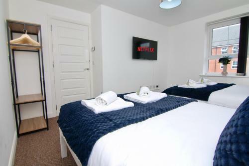 Canalview House - Elegant Spacious Coventry Home For Large Groups