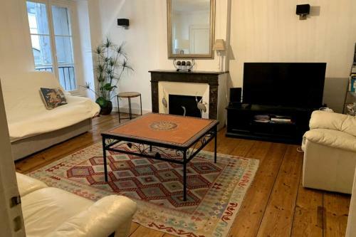 Very Large Apartment In The City Center