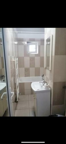 Apartament Zona Micro 5